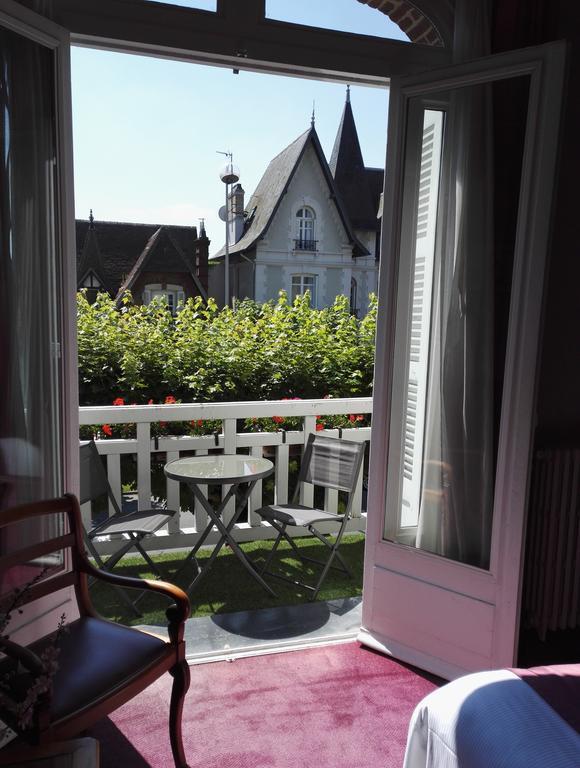 Marie Anne Hotel Deauville Exterior foto